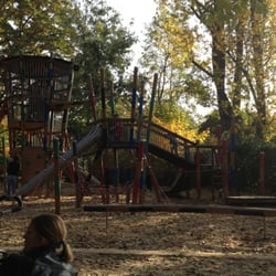 Spieplatz am Falkplatz - Ein netter Spielplatz mit allem, was ein kind si braucht!