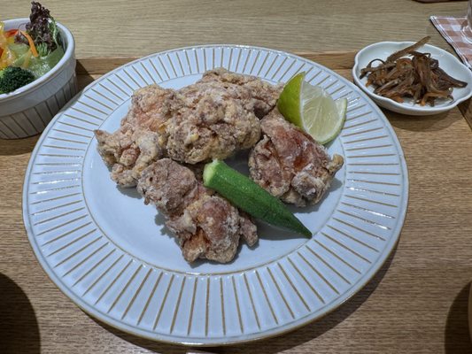 No. 1, Section 1, Bade Rd, Zhongzheng District by null