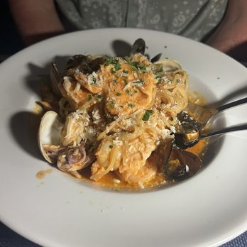 MiraMare Ristorante - Spaghetti Frutti di Mare Cioppino - Italian Near Me - Naples, Florida MiraMare Ristorante - Spaghetti Frutti di Mare Cioppino - Italian Near Me - Naples, Florida