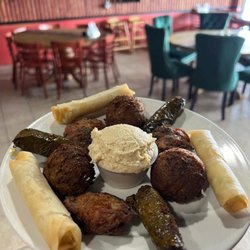 Ali Baba Grill Cafe - Istanbul sampler