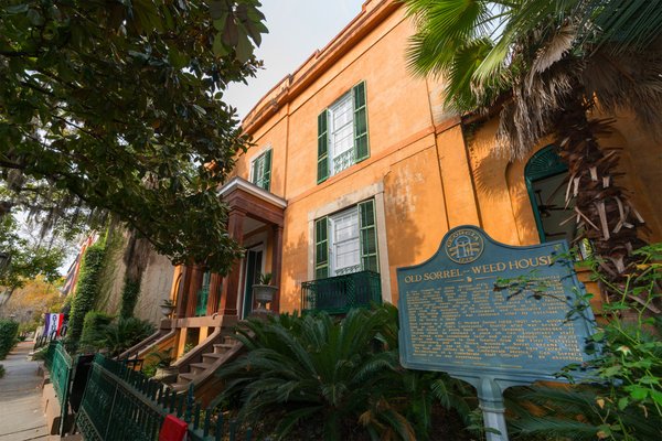 Old Town Trolley Tours of Savannah by null