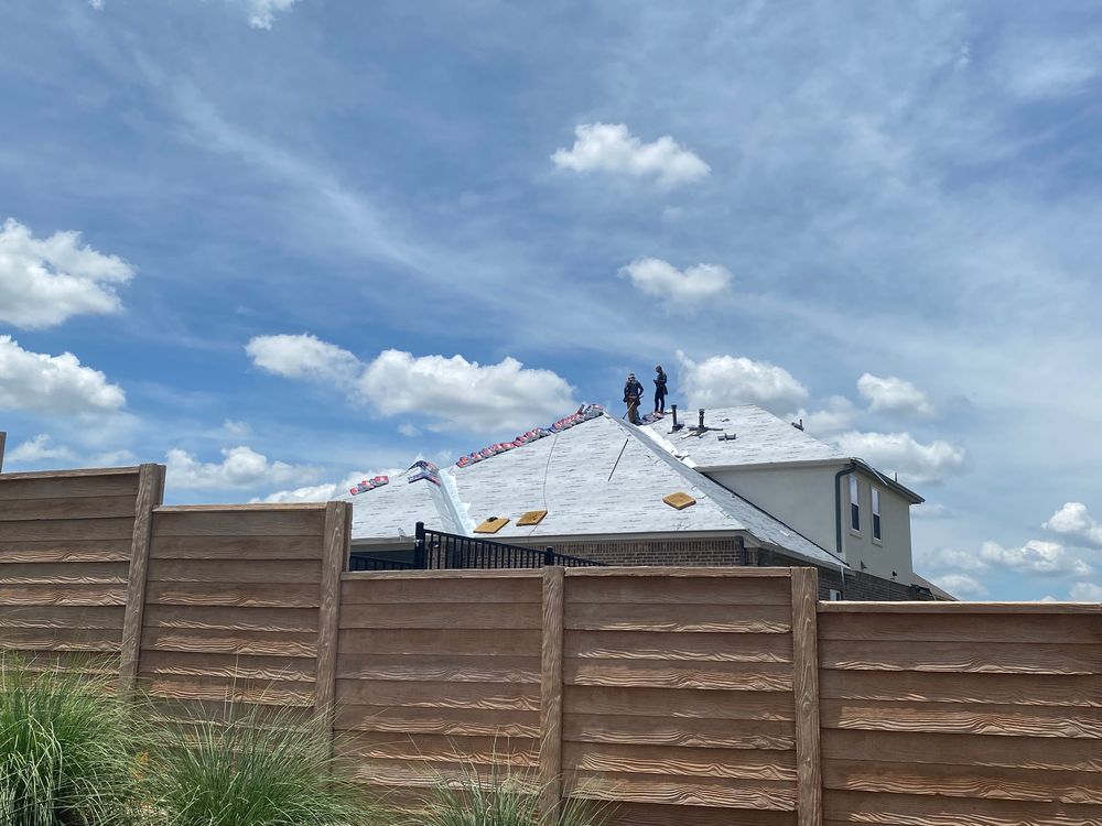 Slide of RoofCrafters