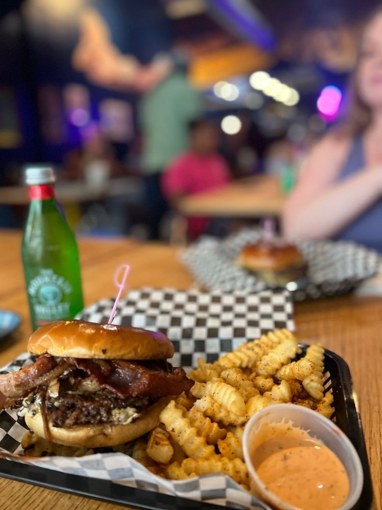 Food from Heff’s Burger Club