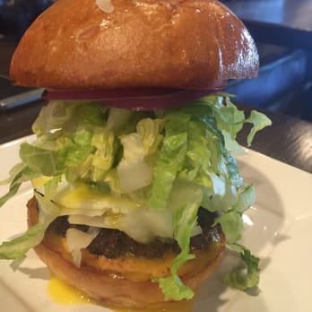 Bosscat Kitchen & Libations - Simple burger - New American Near Me - Irvine, California
