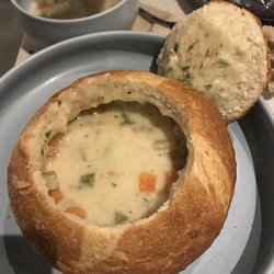Caffe Freddo - Sea urchin and clam chowder