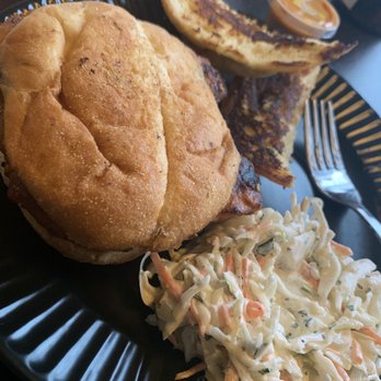 Nando's Peri-Peri - Sandwich , cole slaw, garlic sticks - Chicken Shop Near Me - Rosslyn, Virginia Nando's Peri-Peri - Sandwich , cole slaw, garlic sticks - Chicken Shop Near Me - Rosslyn, Virginia