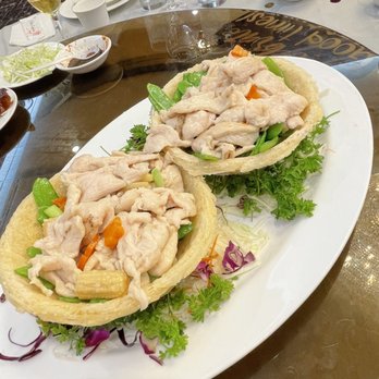 Fung's Kitchen - Chicken with vegetables in birds nest - Dim Sum Near Me - Houston, Texas Fung's Kitchen - Chicken with vegetables in birds nest - Dim Sum Near Me - Houston, Texas