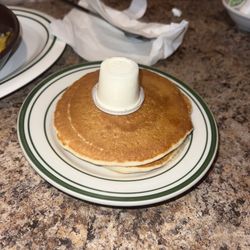 Elie's Cafe - Pancakes