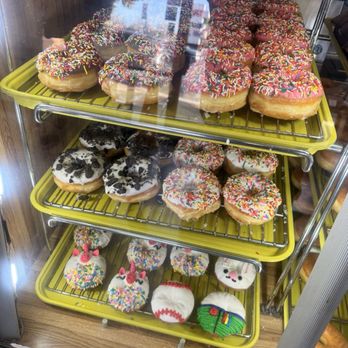 Granny's Donuts - Special Donuts - Donuts Near Me - Lakewood, California