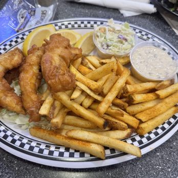 Cool Cat Cafe - American Near Me - Pismo Beach, California Cool Cat Cafe - American Near Me - Pismo Beach, California