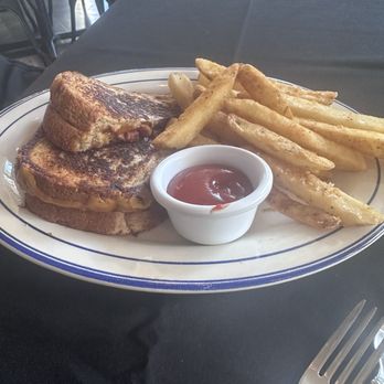 Truffle & Sorrel - Brisket Melt - Seafood Near Me - Sedalia, Missouri Truffle & Sorrel - Brisket Melt - Seafood Near Me - Sedalia, Missouri