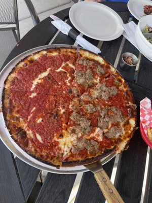Lefty's Pizza Kitchen by null