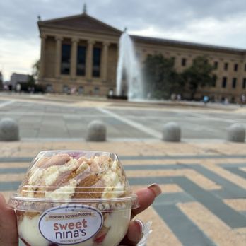 Sweet Nina's - strawberry banana pudding - Desserts Near Me - Philadelphia, Pennsylvania