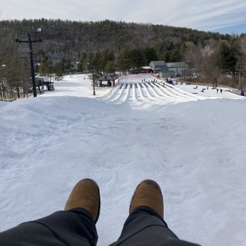 Mohawk Mountain - Waiting for the green go sign - Ski & Snowboard Shops Near Me - West Cornwall, Connecticut