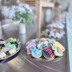 Park Road Shopping Center - Suarez bakery