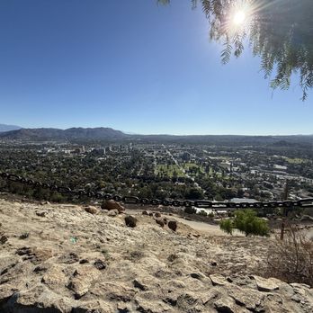 Mount Rubidoux Trail - Hiking Near Me - Riverside, California