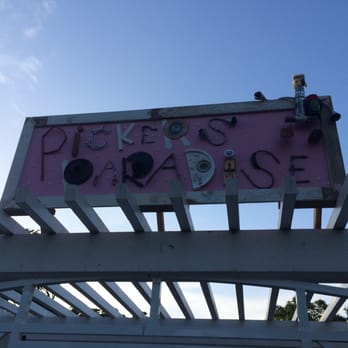 Crosspointe Community Association - Apartments Near Me - Honolulu, Hawaii