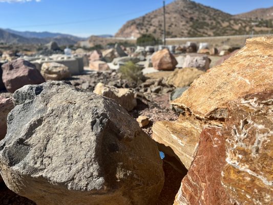 EARTH STONE AND ROCK - Updated January 2026 - 51 Photos & 32