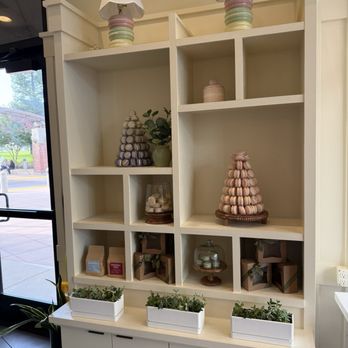 Rooftop Coffee Tea & Macarons - Inside - Macarons Near Me - Roseville, California