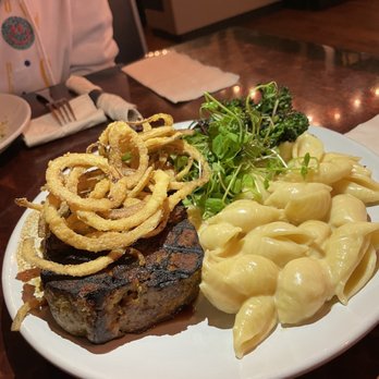 The Edison Grill - Bars Near Me - Harwinton, Connecticut