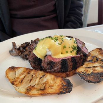 Vintage - Meat & Potato Benedict - Breakfast & Brunch Near Me - Vail, Colorado Vintage - Meat & Potato Benedict - Breakfast & Brunch Near Me - Vail, Colorado
