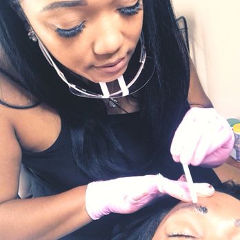 1. Posh Queens Microblading