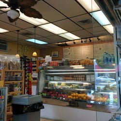 Cute lil cafe