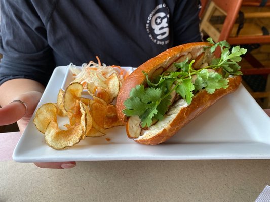 Heng Navy Bakery & Diner