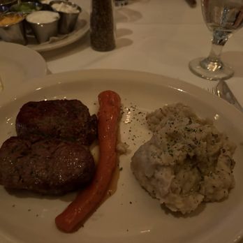 Bob's Steak & Chop House - Oklahoma City - Butterfly filet, carrot & mashed potato - Steakhouses Near Me - Oklahoma City, Oklahoma