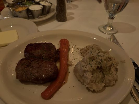 Bob’s Steak & Chop House - Omni Oklahoma City Hotel by null