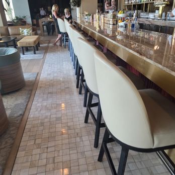 Hearsay - Bar area - Cocktail Bars Near Me - Phoenix, Arizona