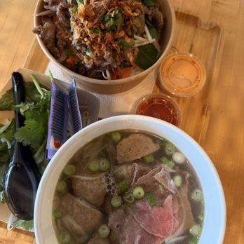 ItsAWrap Vietnamese Eatery - Lemon grass beef rice bowl and beef filet pho - Vietnamese Near Me - Morrisville, North Carolina ItsAWrap Vietnamese Eatery - Lemon grass beef rice bowl and beef filet pho - Vietnamese Near Me - Morrisville, North Carolina