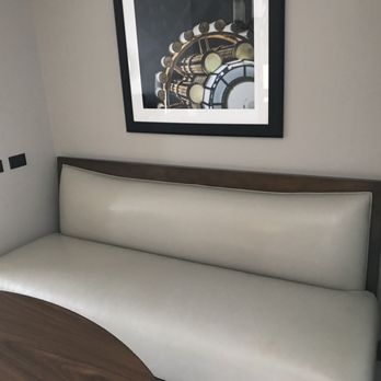 Omaha Marriott Downtown at the Capitol District - Hotels Near Me - Omaha, Nebraska