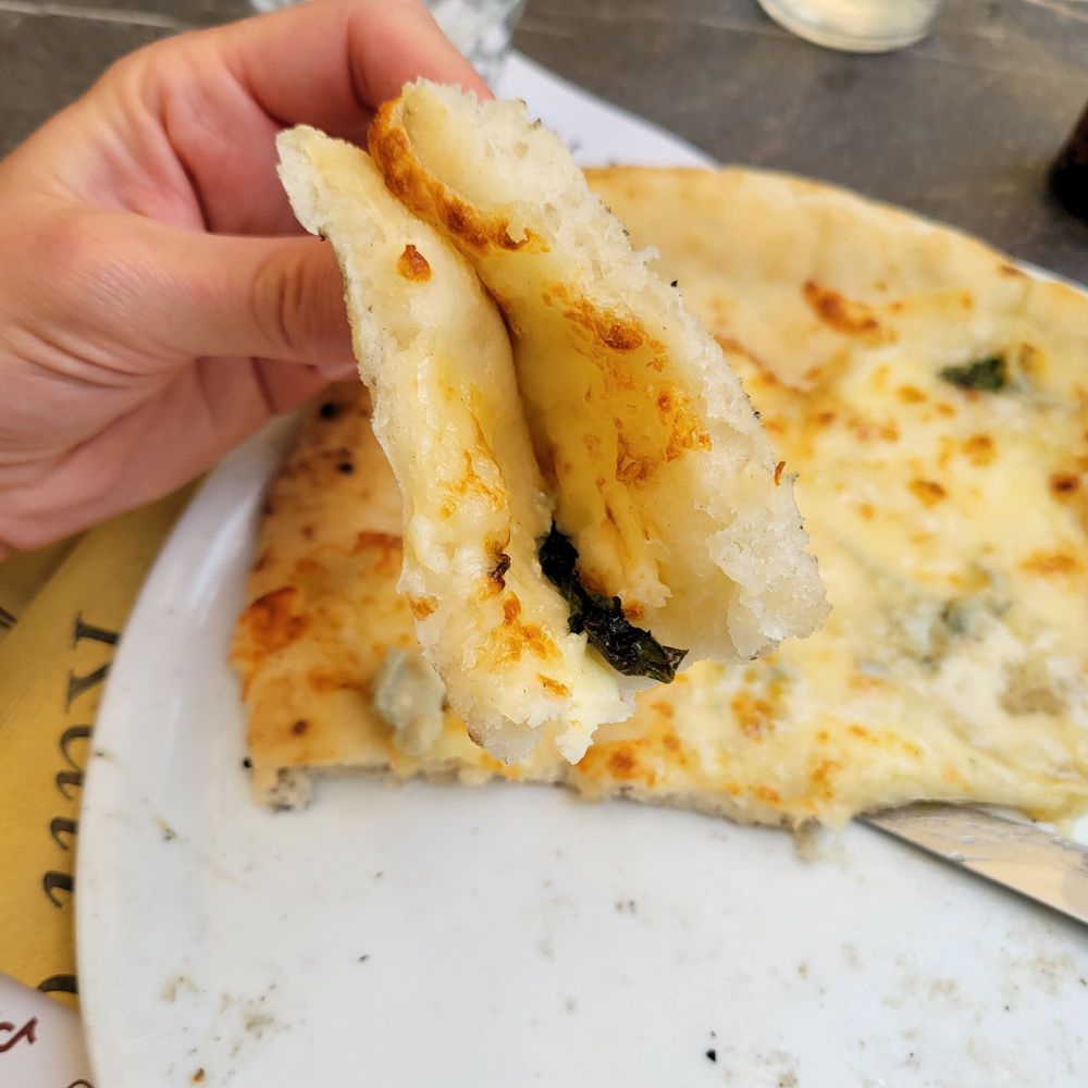 Bellillo - A foldable, amazing gf pizza - Pizza Near Me - Naples, NA