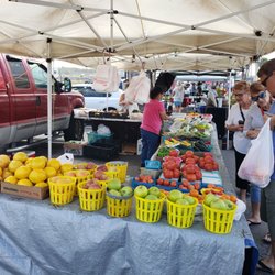 Beachwalk Farmers Market - Produce booth