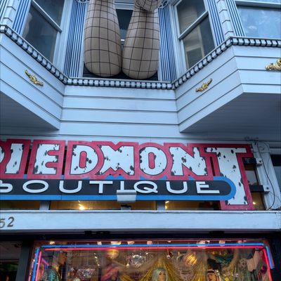 Piedmont Boutique by null