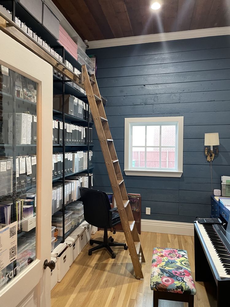 Slide of Moore Roofing and Construction