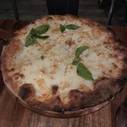 4 FORMAGGI 12" 4 FORMAGGI 12"