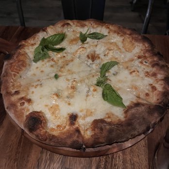 Crispiano Pizza Bar - 4 FORMAGGI 12" - Pizza Near Me - New York, New York Crispiano Pizza Bar - 4 FORMAGGI 12" - Pizza Near Me - New York, New York