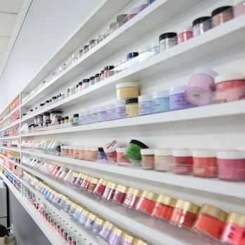 Blume Nails & Spa - Nail Salons Near Me - Lilburn, Georgia