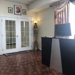 Cleopatra's Sugaring Salon - Beautifully decorated waiting area.
