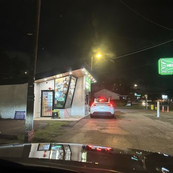 Heights Drive-Thru - Drive up - Convenience Stores Near Me - Tampa, Florida