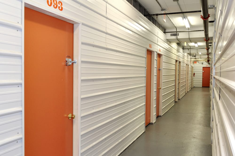 HARRISBURG SELF STORAGE 22 Kline Vlg, Harrisburg, Pennsylvania Self