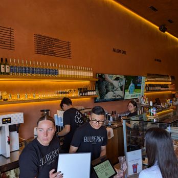 Bluberry Social - Friendly staff - Breakfast & Brunch Near Me - Irvine, California Bluberry Social - Friendly staff - Breakfast & Brunch Near Me - Irvine, California