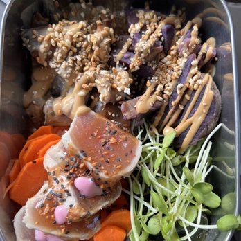 Kitoko Maui - Food Trucks Near Me - Kihei, Hawaii Kitoko Maui - Food Trucks Near Me - Kihei, Hawaii
