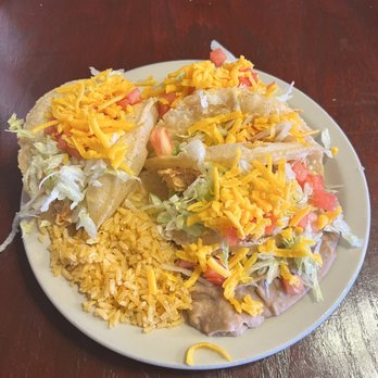 Ray's Drive Inn - Chicken Puffy Tacos - Tex-Mex Near Me - San Antonio, Texas