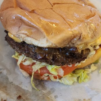 Dave's Giant Hamburger - Cheeseburger - Burgers Near Me - Fairfield, California Dave's Giant Hamburger - Cheeseburger - Burgers Near Me - Fairfield, California