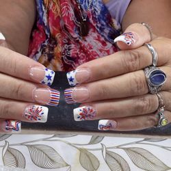 Happy Nail & Spa