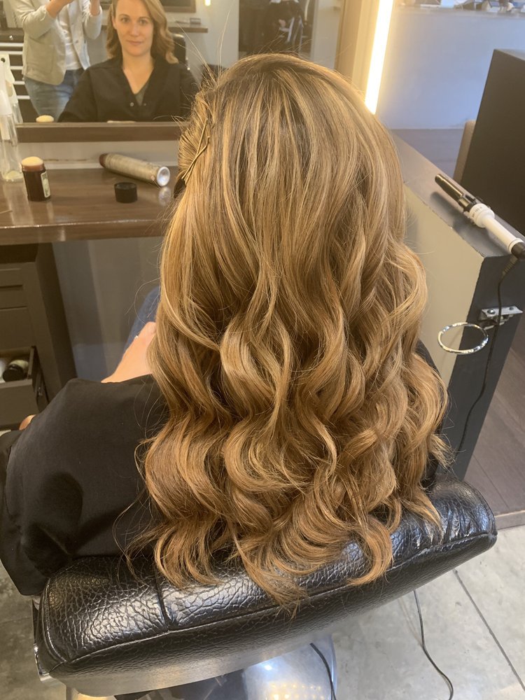 Flavia Harpaz 40 Photos 10 Reviews Hair Salons 421 N Rodeo