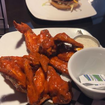 Slow Bar - Chicken wings - Lounges Near Me - Portland, Oregon